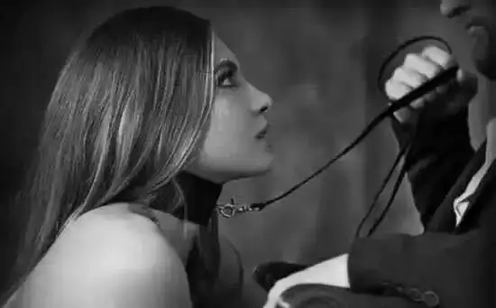 【西檬之家】字母圈圣水是什么？BDSM新人指南与核心解释